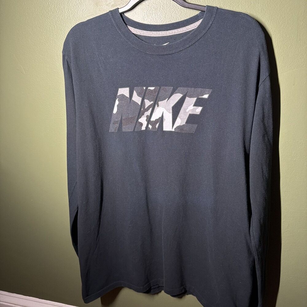 Nike Long Sleeve Camo Tee Black Large